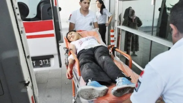 Koluna Bahçe Korkulukları Saplandı