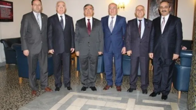 Kto Heyeti Ankara'da Milli Savunma Bakanı Ve Milletvekilleri İle Görüştü 