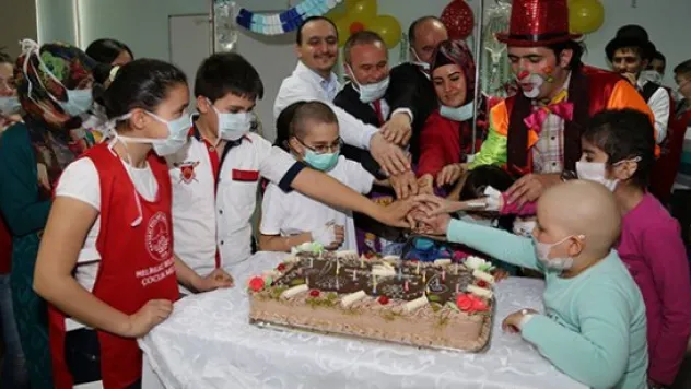 Lösemili çocuklara özel moral günü