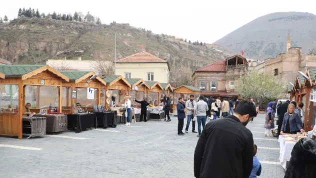 Maharetli Eller, bu pazar yine Talas'ta