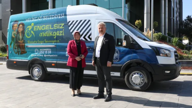 Melikgazi Belediyesi'nden Engelli Vatandaşlara Özel 'Engelsiz Melikgazi' Minibüsü