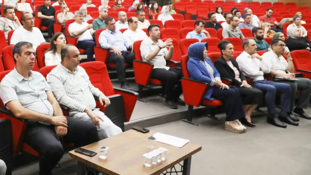 Melikgazi Belediyesi Personeline Protokol Eğitimi