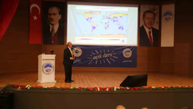Melikgazi'de deprem seminerleri sürüyor