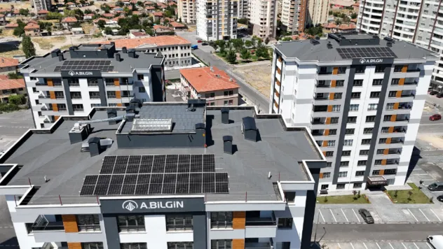 Melikgazi'de  Kentsel Dönüşüm Çatılarına Güneş Enerji Santrali Kuruldu