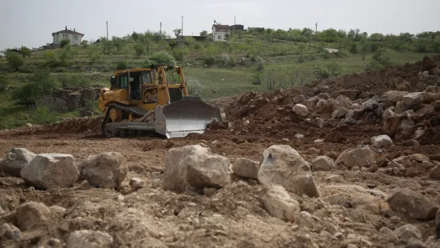 Melikgazi'de yol yenileme çalışmaları ile ulaşım ağı genişliyor