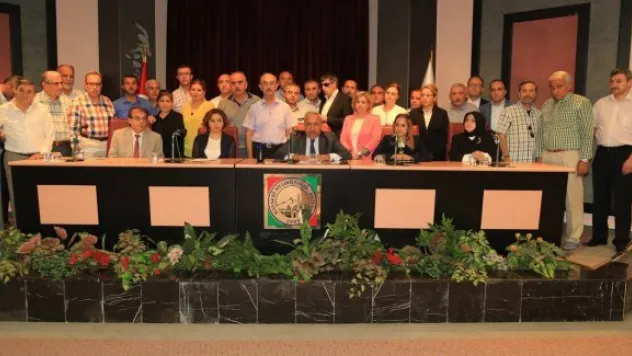 Melikgazi Belediyesi Meclis Üyeleri Ortak Bildiri İle Terörü Lanetledi