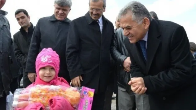 Melikgazi Belediyesi'nden 19 Mayıs Mahallesi'ne Okul 