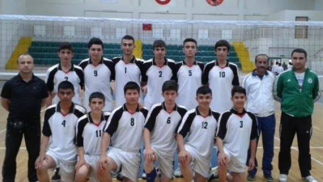 Melikgazi Belediyespor Voleybol Minik Erkekler (yaş Grubu ) Takımı Final İçin Başkent'te 