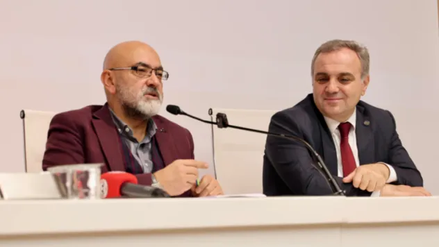 Milletvekili Dr. Cıngı, ERÜ Öğrenci Proje Takımları ile Bir Araya Geldi