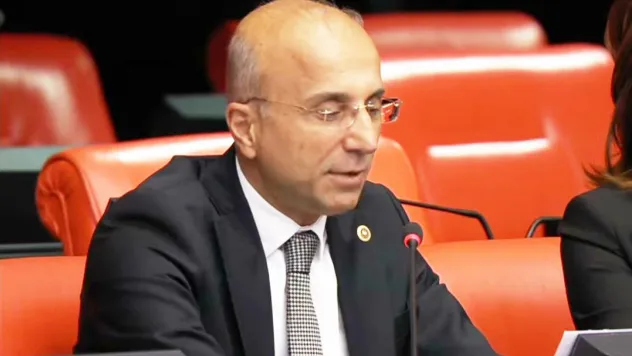 Milletvekili Genç, 'Günde ortalama 370 kişi ruhsatsız silahla yakalanıyor'