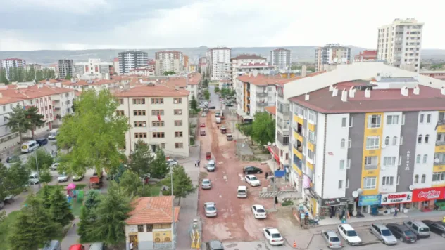 Mithatpaşa Mahallesi'nin 7 noktasında yenileme çalışması başladı