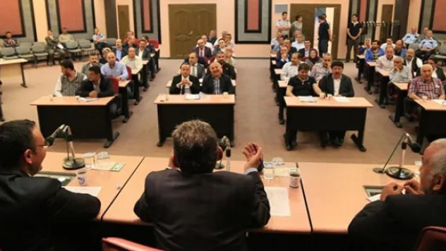 Mülkiyeti belediyeye ait taşınmazlar ihale ile 3 yıllığına kiraya verildi