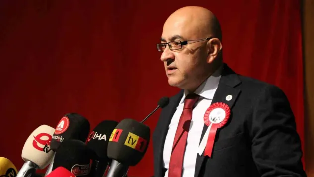 Murat Cahid Cıngı: 'Biz inşaat kısmını hallettik bundan sonra beyinlere yatırım yapmak lazım'