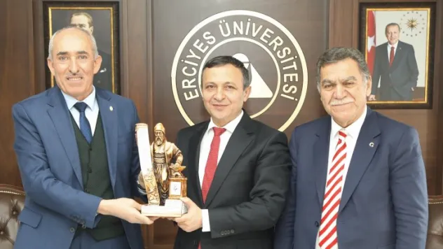 Mustafa Alan'dan Rektör Çalış'a teşekkür ziyareti