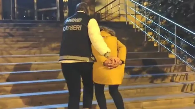 Narkotik operasyonunda 4 kişi yakalandı