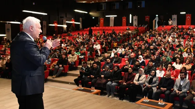 Nihat Hatioplu: 'Kayseri'de tam anlamıyla manevi bir atmosfer var'