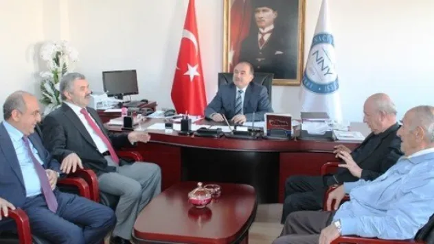  NUH NACİ YAZGAN ÜNİVERSİTESİ KOCASİNAN BELEDİYE BAŞKANI MUSTAFA ÇELİK'İ AĞIRLADI