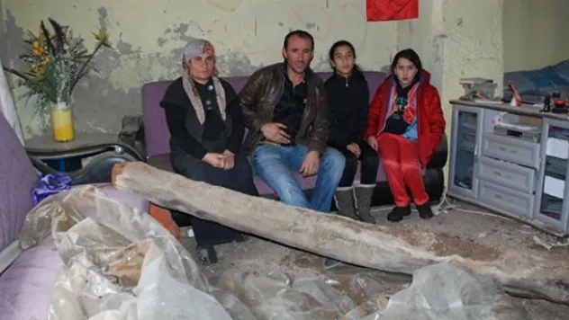 O Aileye Yardım Eli Uzanıyor