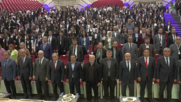 Öğrenciler Model BM Toplantısı'nda 'çevresel sürdürülebilirliği' konuştu