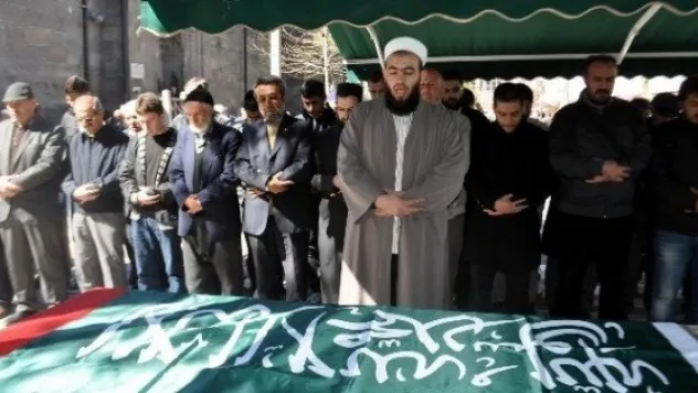 Öldürülen Çeçen Lider Doku Umarov İçin Gıyabi Cenaze Namazı Kılındı 