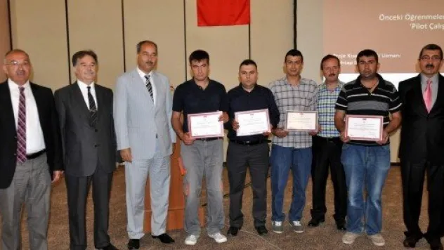 Önceki Öğretmenlerin Tanınması Toplantısı