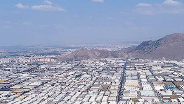 Organize Sanayi Bölgeleri'nde Ruhsat Süresi Uzatıldı