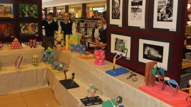 Ortaokul öğrencilerinden Ɖ boyutlu eser' sergisi