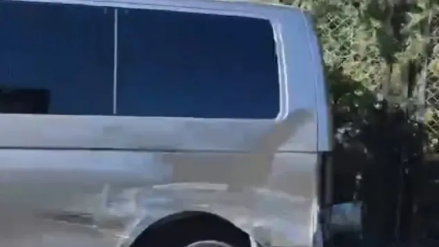 OSB'de 2 araç birbirine çarptı