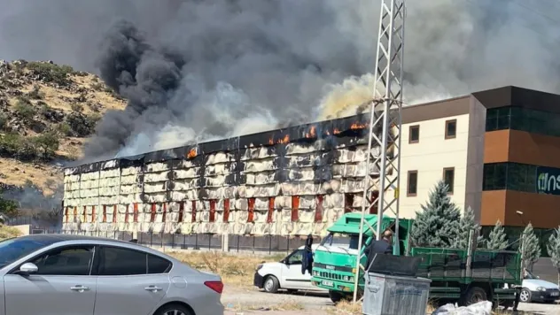 OSB'deki korkutan yangın kontrol altına alındı