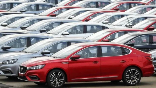 Otomobil fiyatlarını düşürecek ÖTV matrah düzenlemesi yürürlüğe girdi