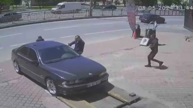 Otomobil kazara değil 'nazarla' liften kaydı