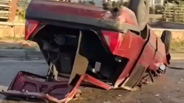 Otomobil takla attı, sürücü kurtarıldı