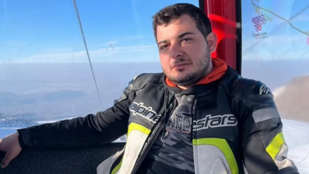 Otomobilin çarptığı motosiklet sürücüsü defnedildi