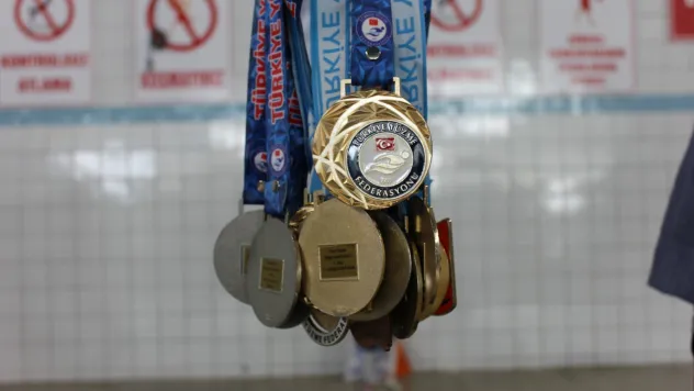 Paralimpik yüzücü İbrahim engel tanımadı, 25 madalya kazandı