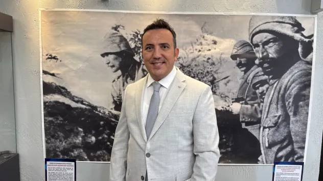 Prof. Dr. Öner: 'Şehitlerimize layık vatan evlatları olmaya çalışıyoruz'