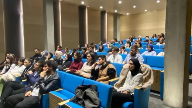 Psikoloji öğrencileri konferansta buluştu