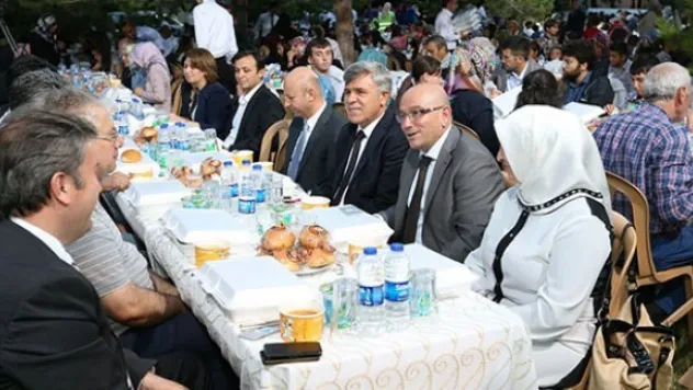 Ramazan Sokağı'na büyük ilgi