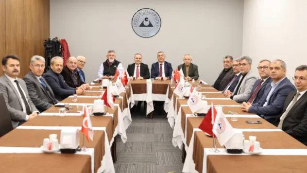 Rektör Prof. Dr. Altun, KAYSO Yönetimine ERÜ'nün Projelerini Anlattı