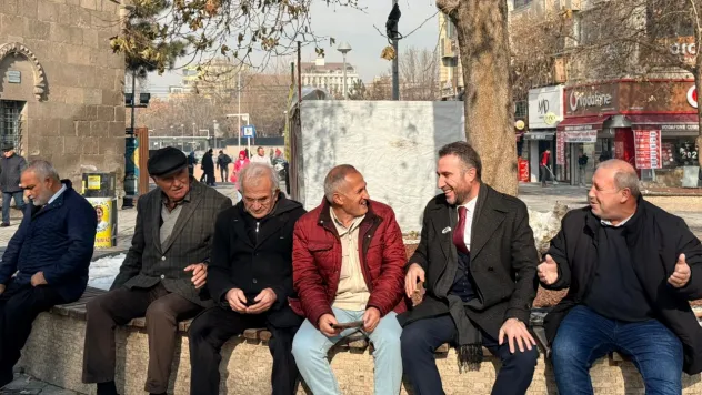 Saadet Partisi Kayseri Teşkilatı emeklilerin sorunlarını dinlemek için sahalarda