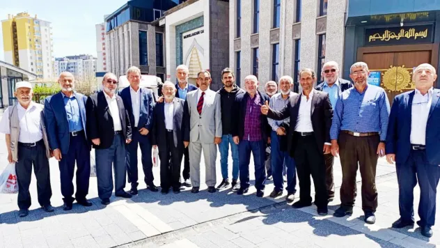 Saadet Partisi Melikgazi İlçe Teşkilatı Altınoluk Mahallesi'nde Vatandaşlarla Buluştu