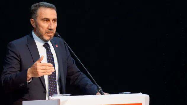 Saadet Partisi'nden Aşkın Genç'e Sert Eleştiri: 'CHP Dışlayıcı Zihniyetten Uzak Durmalı!'