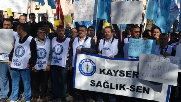 SAĞLIK-SEN çalışanları sosyal haklarının iyileştirilmesini istedi