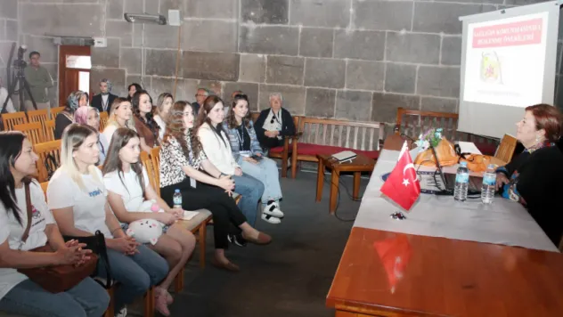 Sağlıklı Beslenme Üzerine Bilim Kafe'de Öneriler
