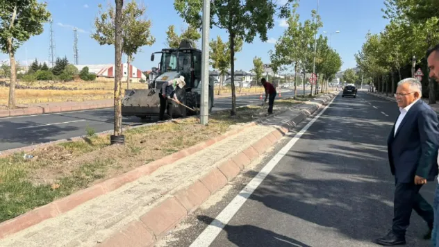 Şehit Komandolar Caddesi'ndeki Yenileme Çalışmaları Hızla Devam Ediyor