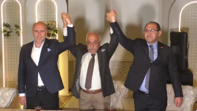 Şeker adayları güçlerini birleştirdi