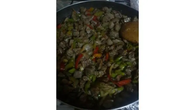 Selda Avcı'nın Mutfağı… Tavuk Ciğer Sote