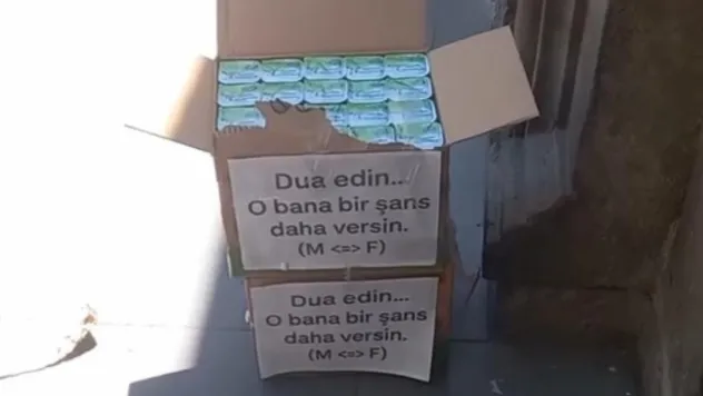 Sevdiği kızla kavuşmak niyetiyle su dağıttı