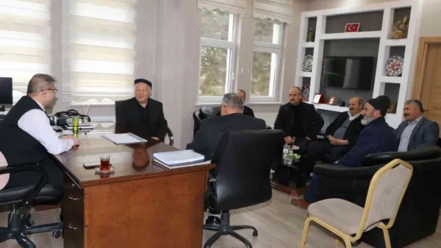 Sorgun Jandarmadan 7 köy muhtarına plaket