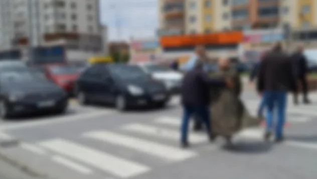 Talas Atatürk Bulvarı'nda yaya geçitleri kapatılıyor