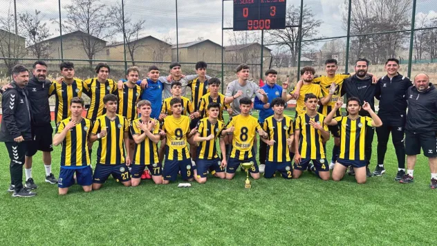 Talas Belediyespor U-18 Türkiye Şampiyonası'nda Son 24'te